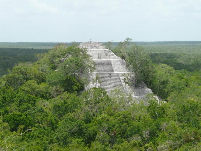 22 - Calakmul