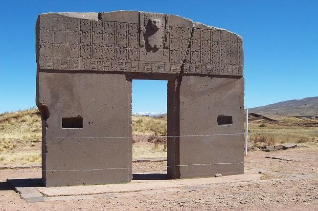 28 - tiwanaku