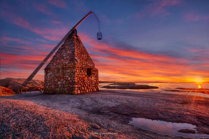 norway-fairytale-ancient-architecture-church-design-4__880