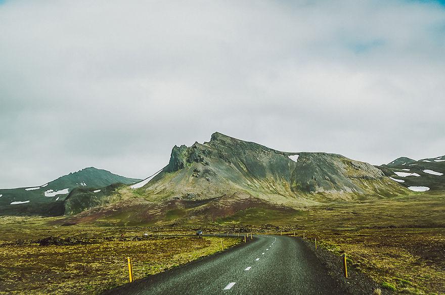 ive-been-capturing-icelandic-roads-for-16-months-12__880