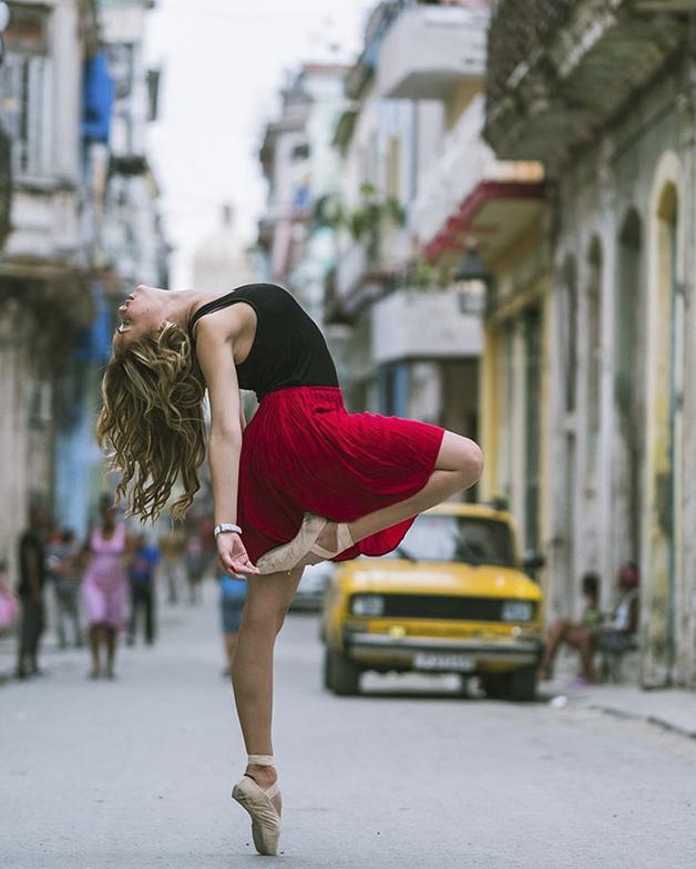 awebic-bailarinos-cuba-13