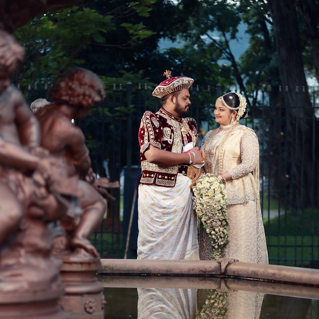 Trajes tradicionais de casamento no Sri Lanka