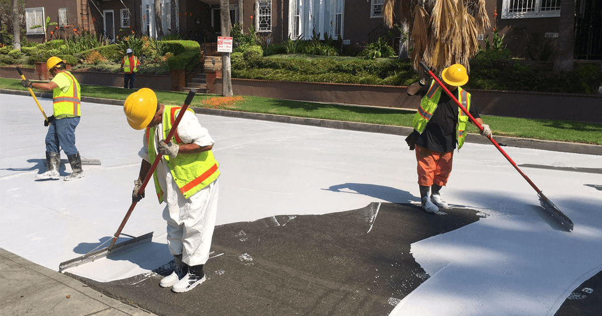 Los Angeles está pintando as ruas de branco por um bom motivo