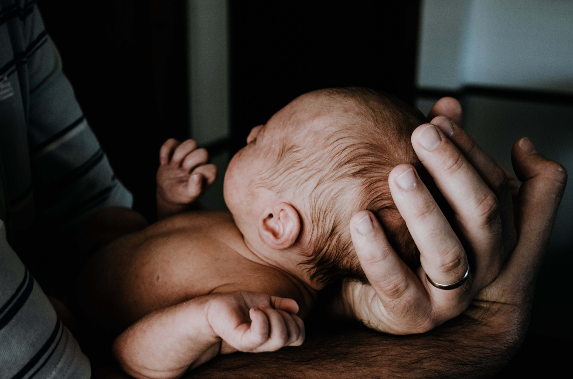 10 coisas que você aprende sendo criada por uma mãe forte; impossível não se emocionar