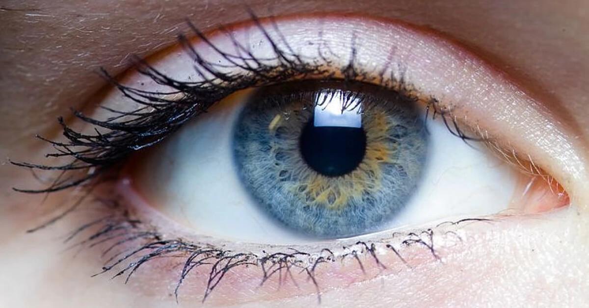 Conheça as lentes de contato biônicas: sua visão perfeita em 8 minutos