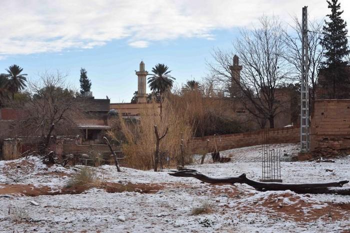 Neve no deserto do Sahara (2)