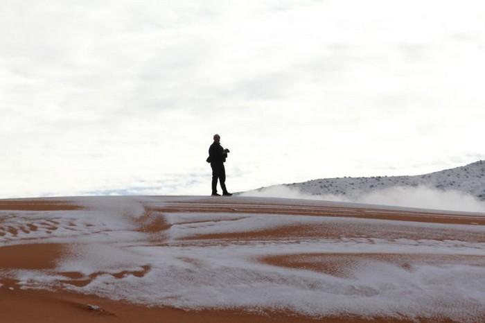 Neve no deserto do Sahara (1)