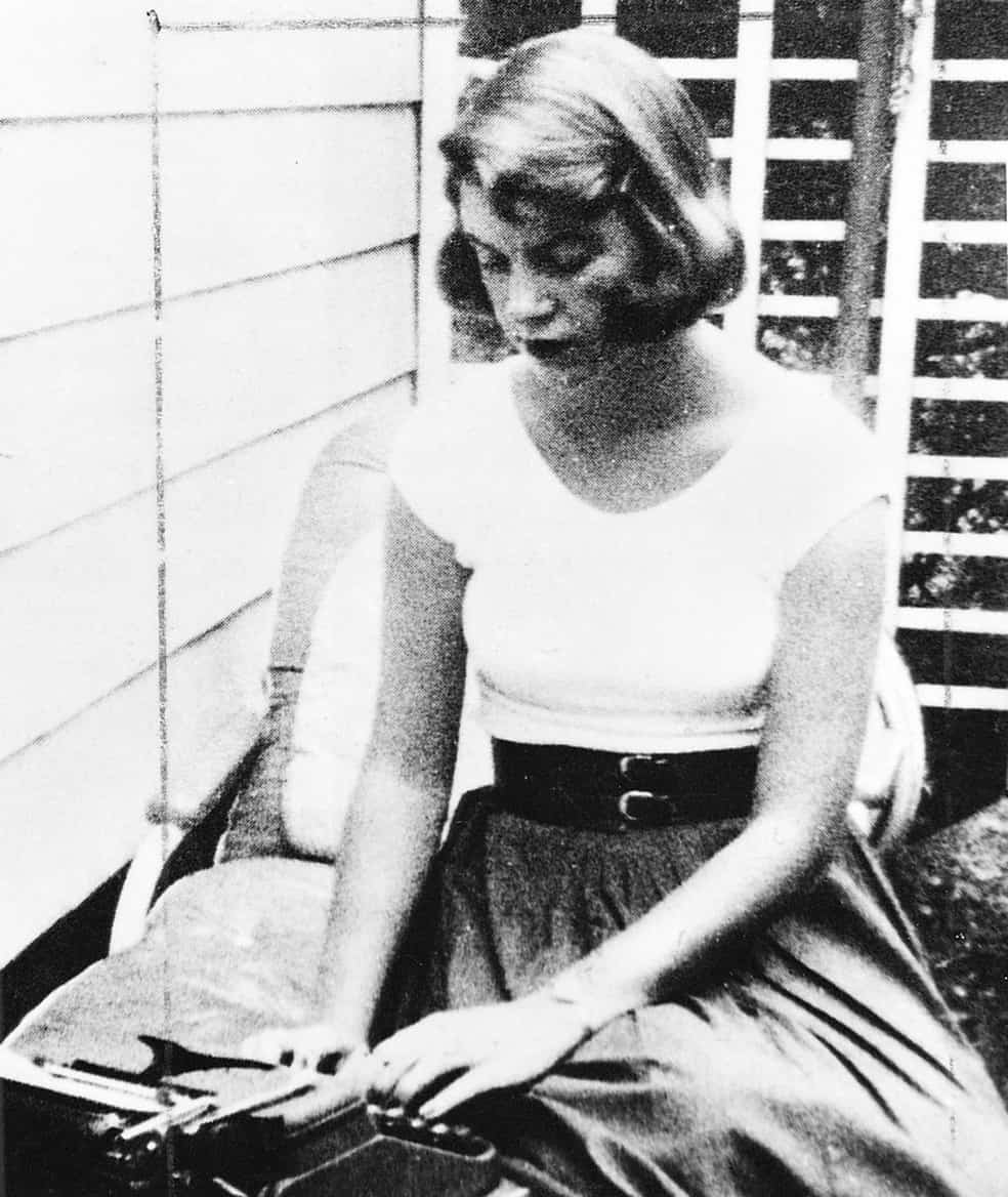 11 poemas da Sylvia Plath que te irão te IMPACTAR com a leitura