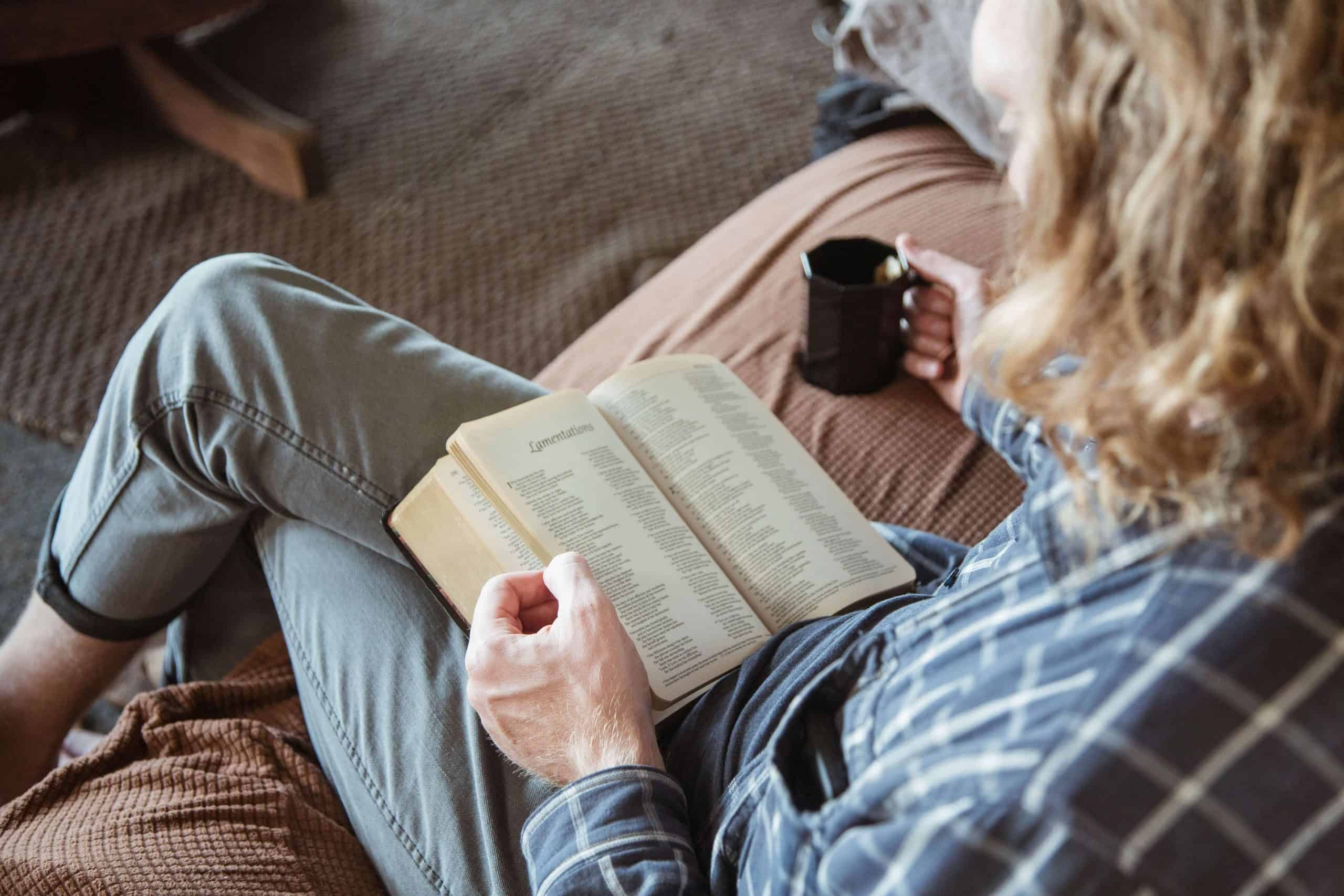 É preciso DESISTIR para conseguir ser FELIZ de verdade