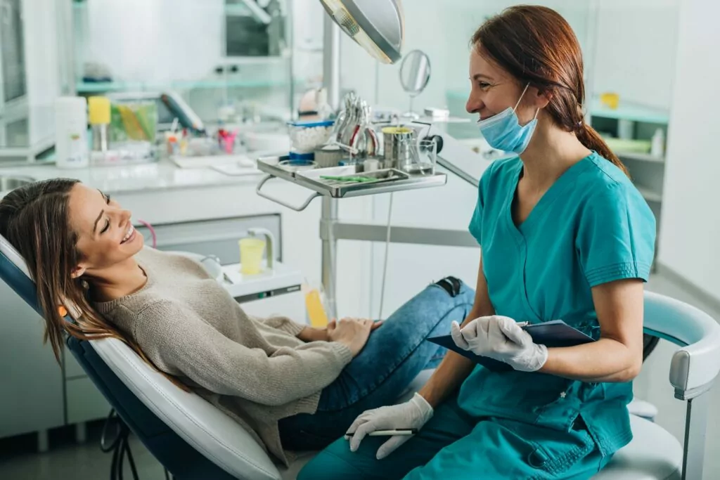 55 frases do Dia do Dentista para homenagear seu profissional favorito