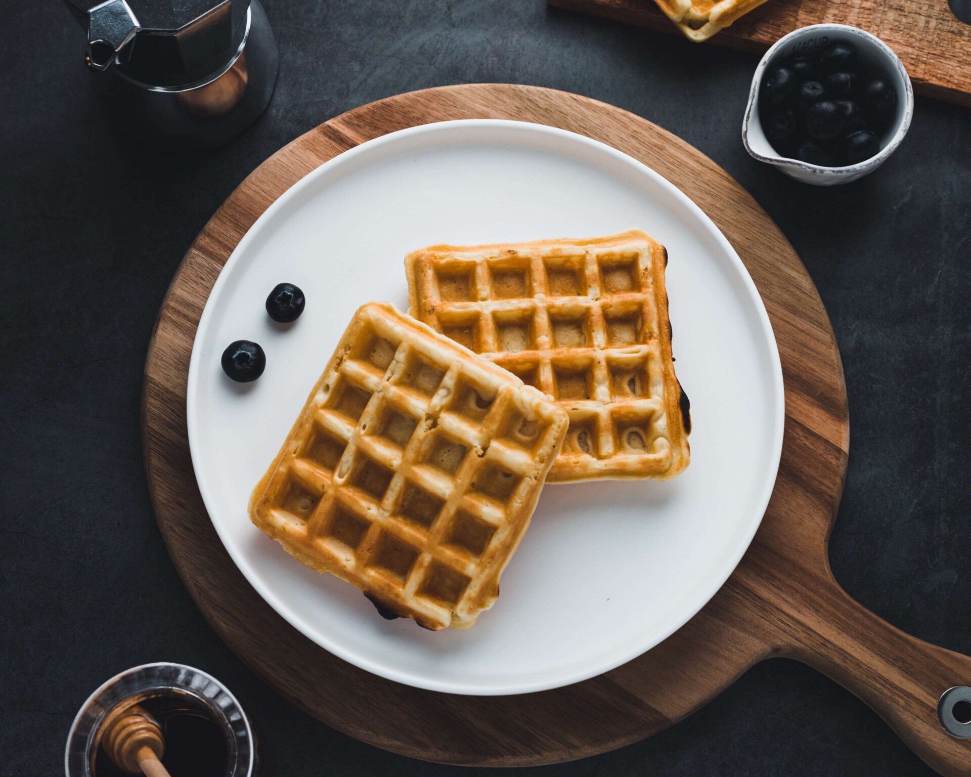 Receita de waffle e opções de coberturas que são DIVINAS demais