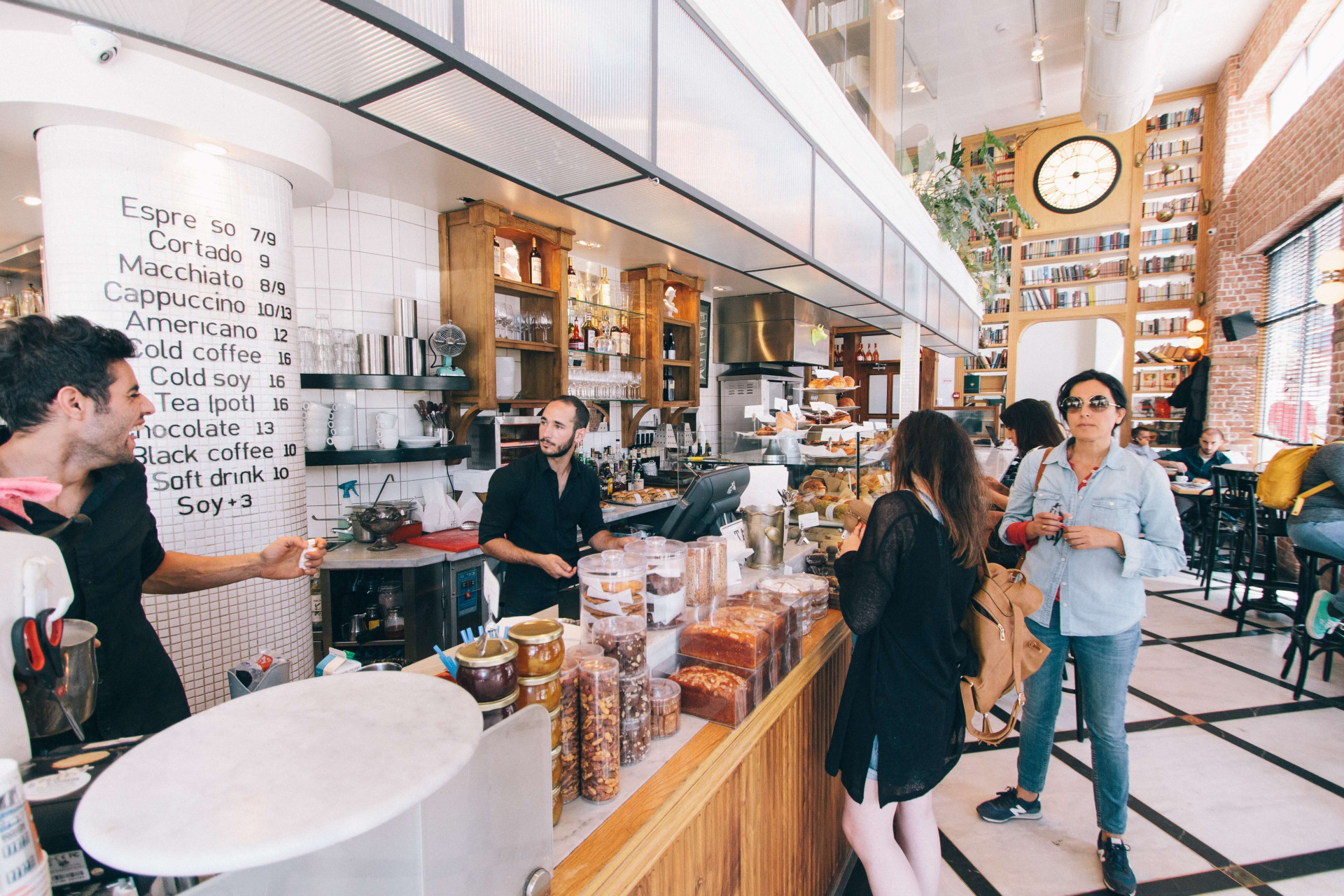 16 cafeterias em Fortaleza que você precisa fazer uma visita