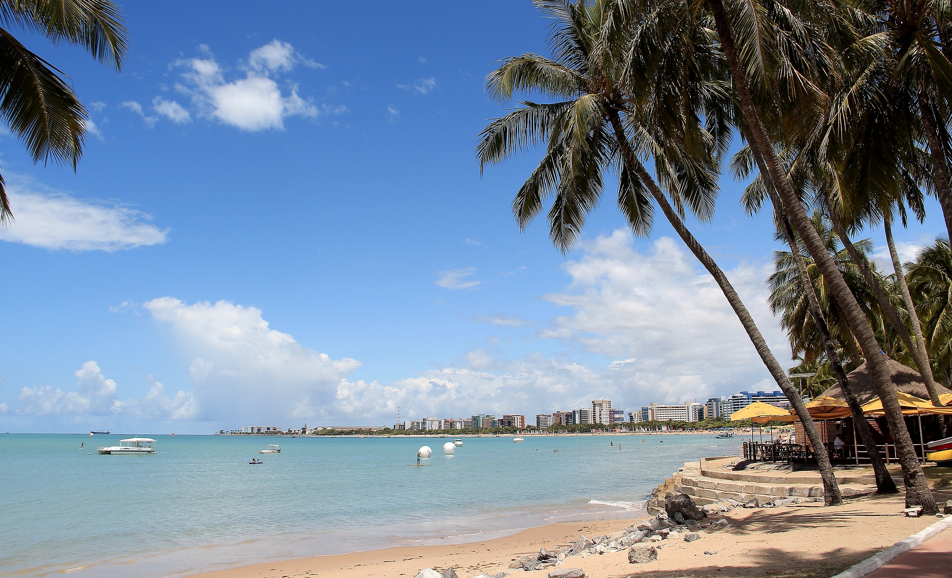 Praia Pajuçara: o destino para quem procura descansar e ficar longe do barulho! (Fotoss: Pixabay)