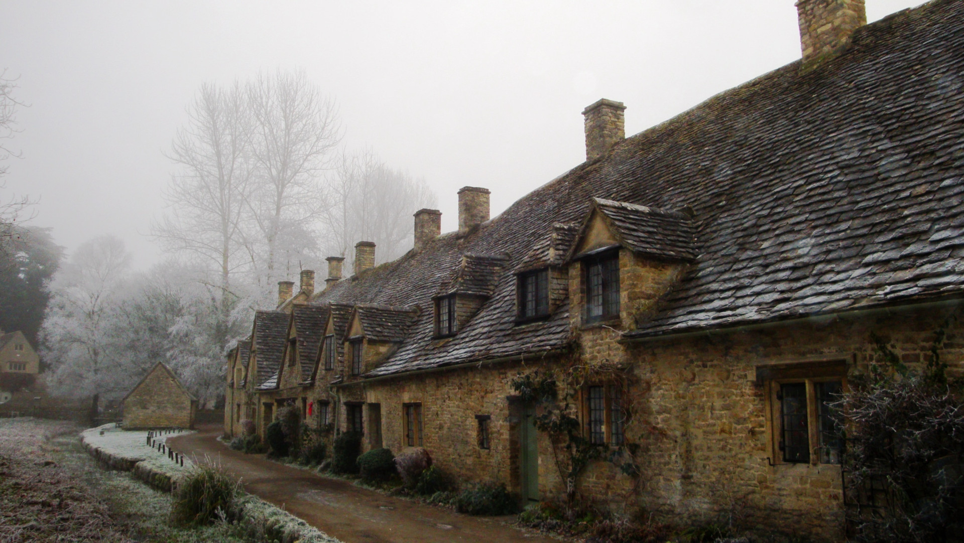 Bibury: o lugar mais bonito e acolhedor que você precisa visitar (Imagens: Unsplash)