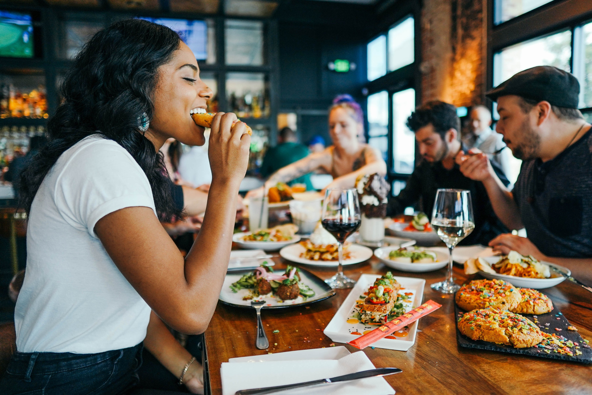 13 restaurantes em Palmas que você precisa dar uma passadinha para almoçar (Imagens: Unsplash)