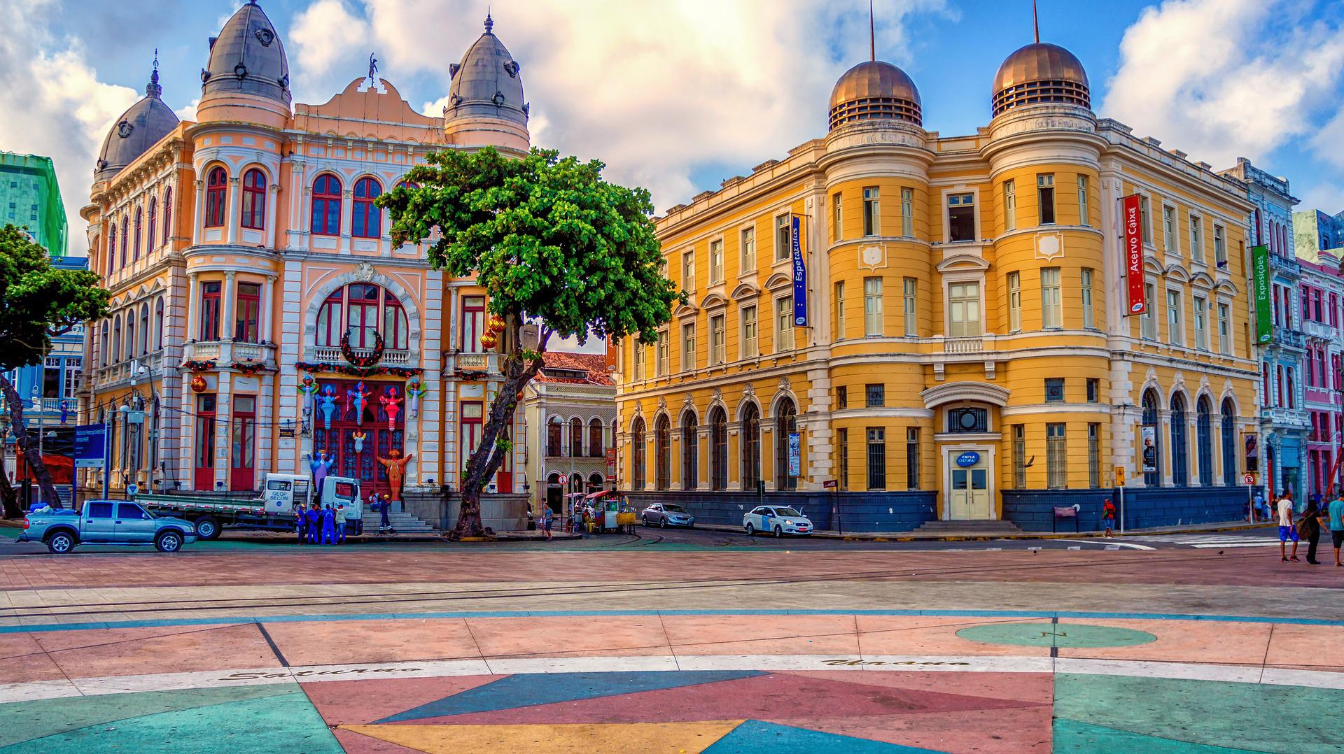 30 bares em Recife para quem quer turistar e se divertir durante a noite (Imagens: Pixabay)