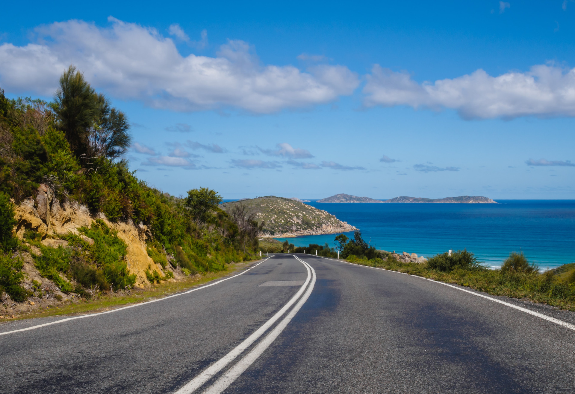 16 destinos internacionais para viajar em Maio e conseguir pagar barato em tudo (Imagens: Unsplash)