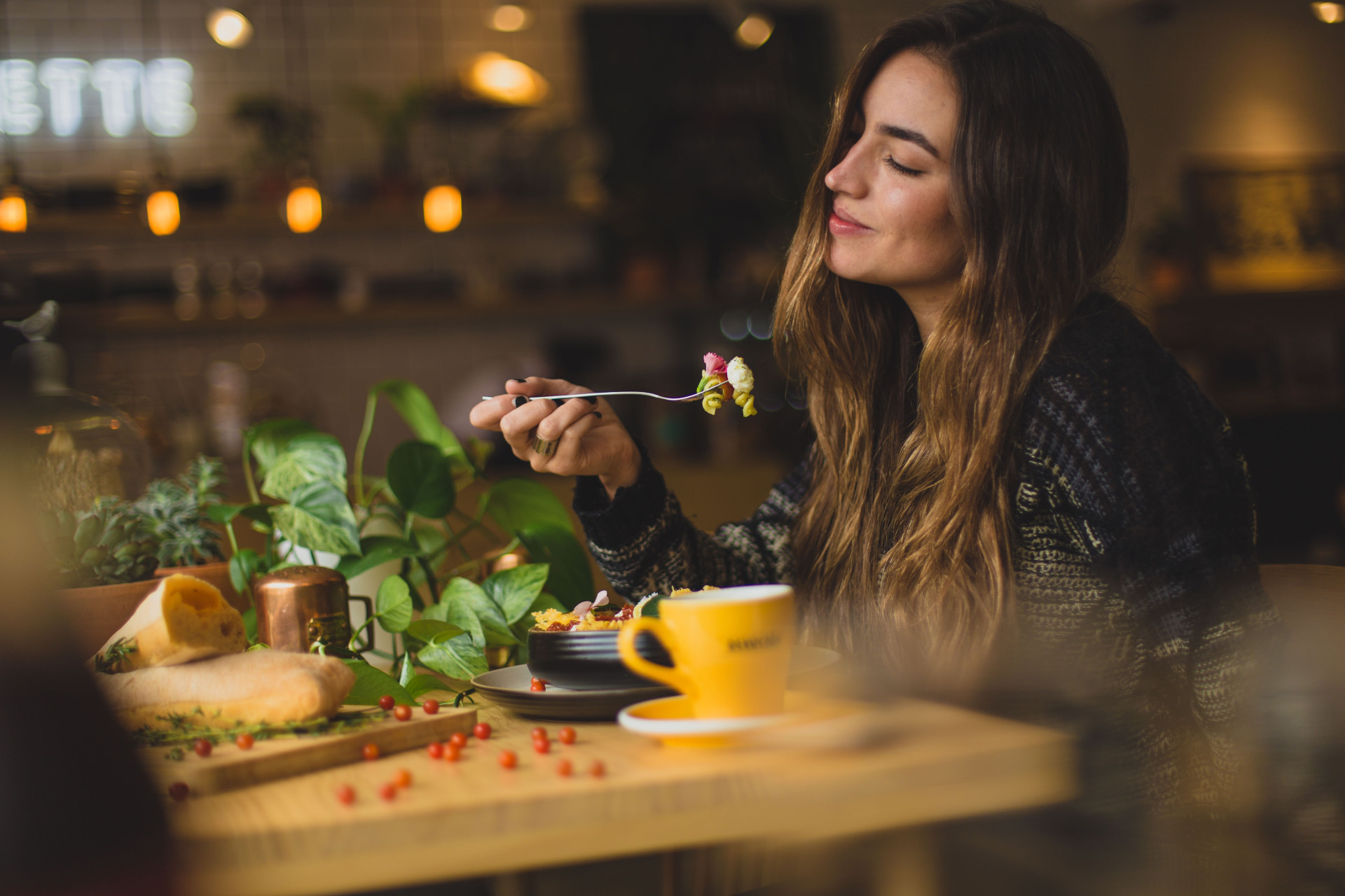 13 restaurantes em Palmas que você precisa dar uma passadinha para almoçar (Imagens: Unsplash)