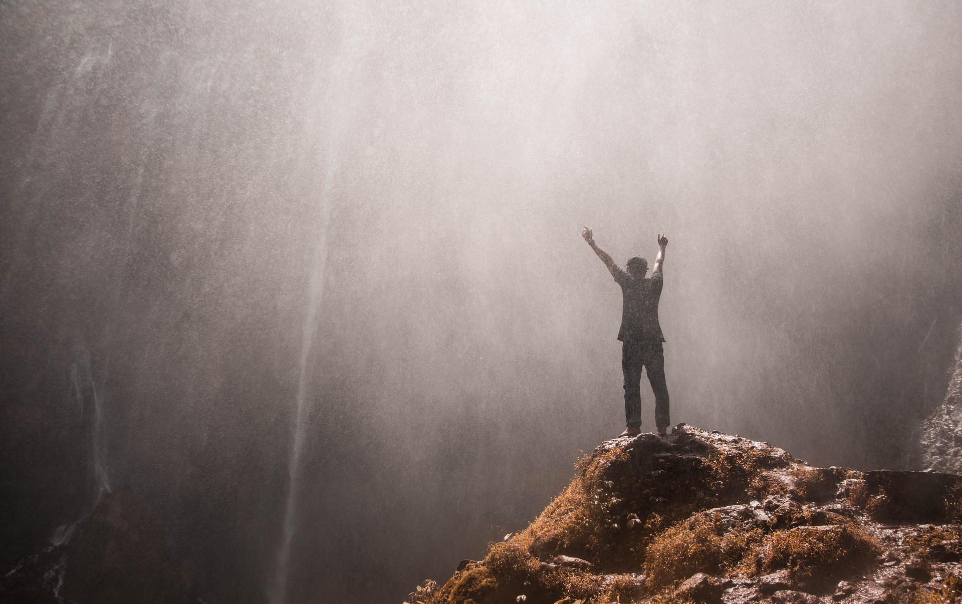 Cachoeira Ratunde: uma parada em Rondônia que todo mundo merece visitar (Imagens: Pixabay)