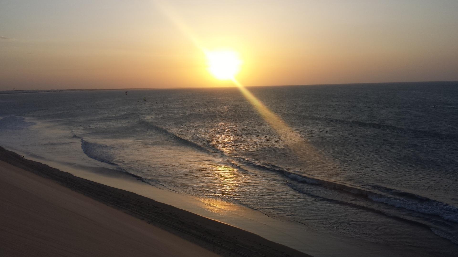 Praia de Cumbuco: corra do frio e visite um dos lugares mais surreais do Ceará (Imagens: Pixabay)