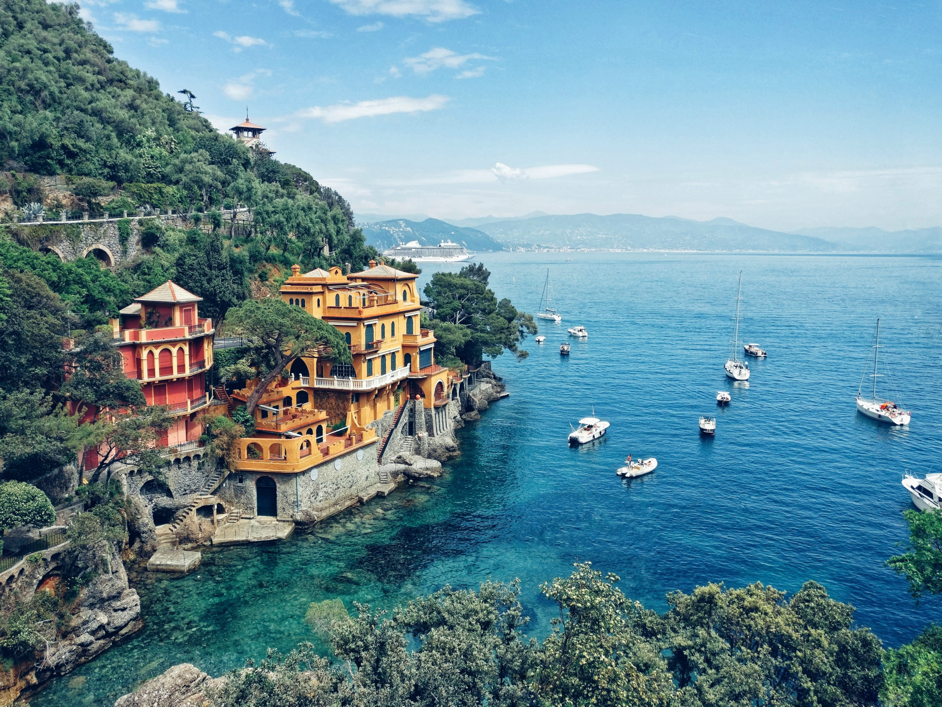 Cinque Terre: um destino perfeito para casais apaixonados (Imagens: Unsplash)