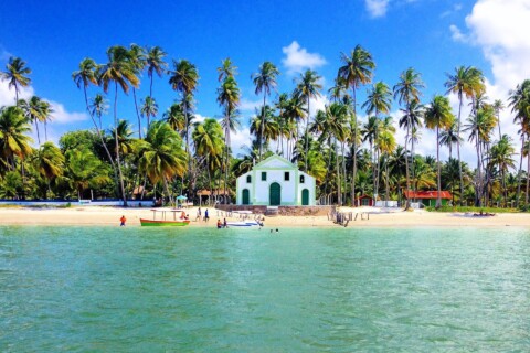 Praias do Nordeste para conhecer e esquecer qualquer problema