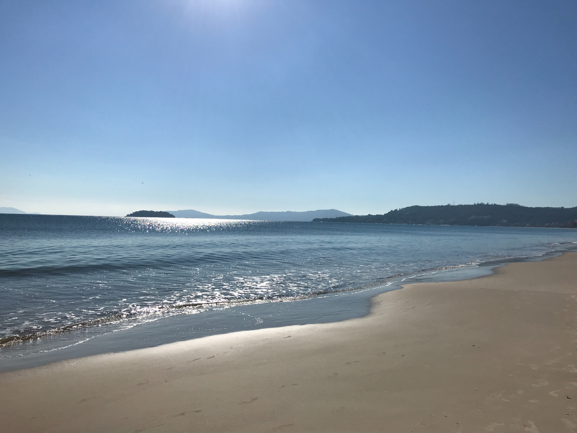 22 praias em Santa Catarina para relaxar e aproveitar as melhores do estado (Imagens: Unsplash)