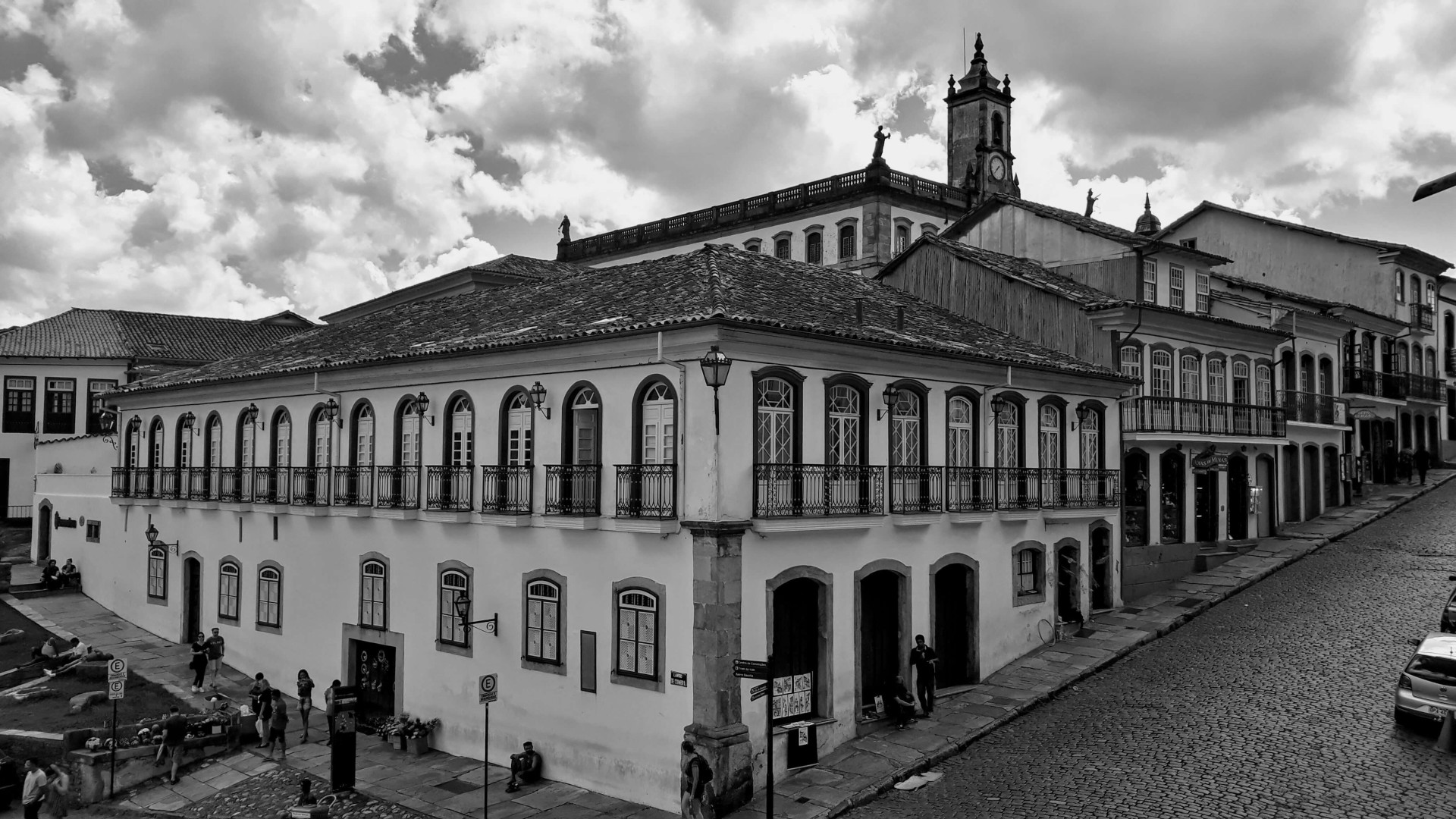 12 motivos indiscutíveis para viajar até Ouro Preto e conhecer umas das cidades brasileiras mais bonitas (Imagens: Unsplash)