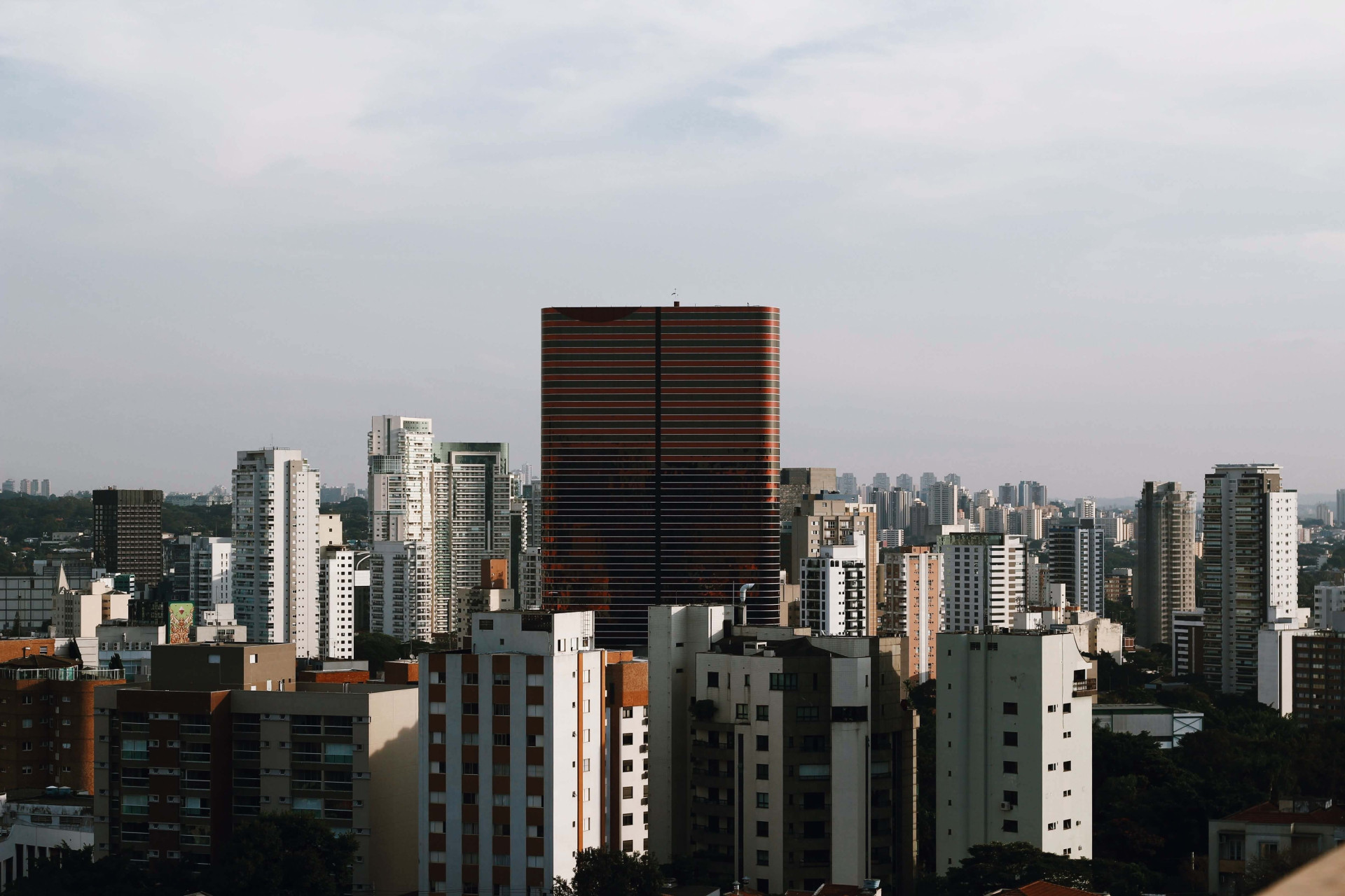 A história do bairro mais antigo de São Paulo vai te fazer querer se mudar pra lá HOJE (Imagens: Unsplash)