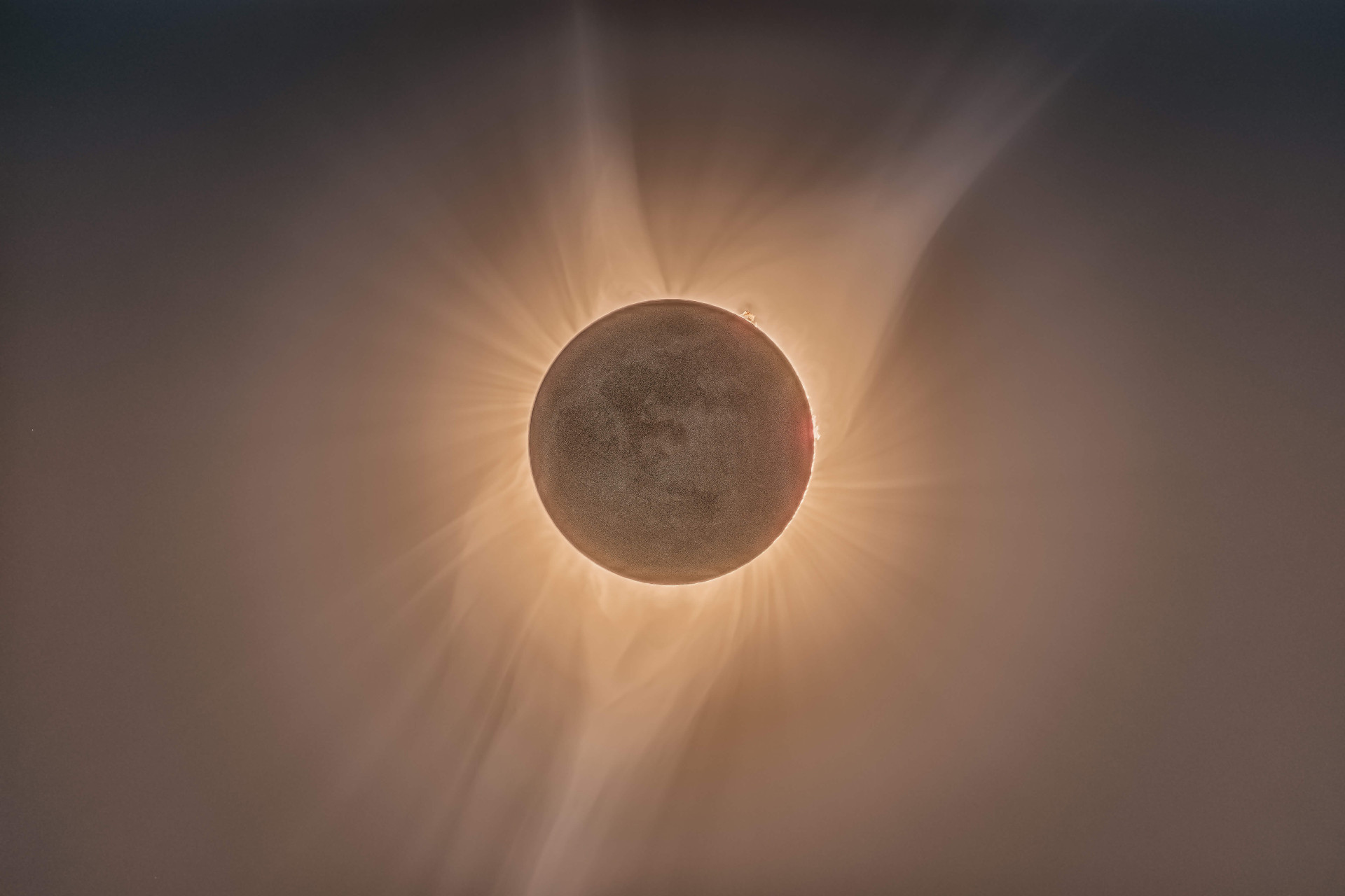 Eclipse solar em escorpião explica como a sua vida está tão confusa e fora do lugar (Imagens: Unsplash)