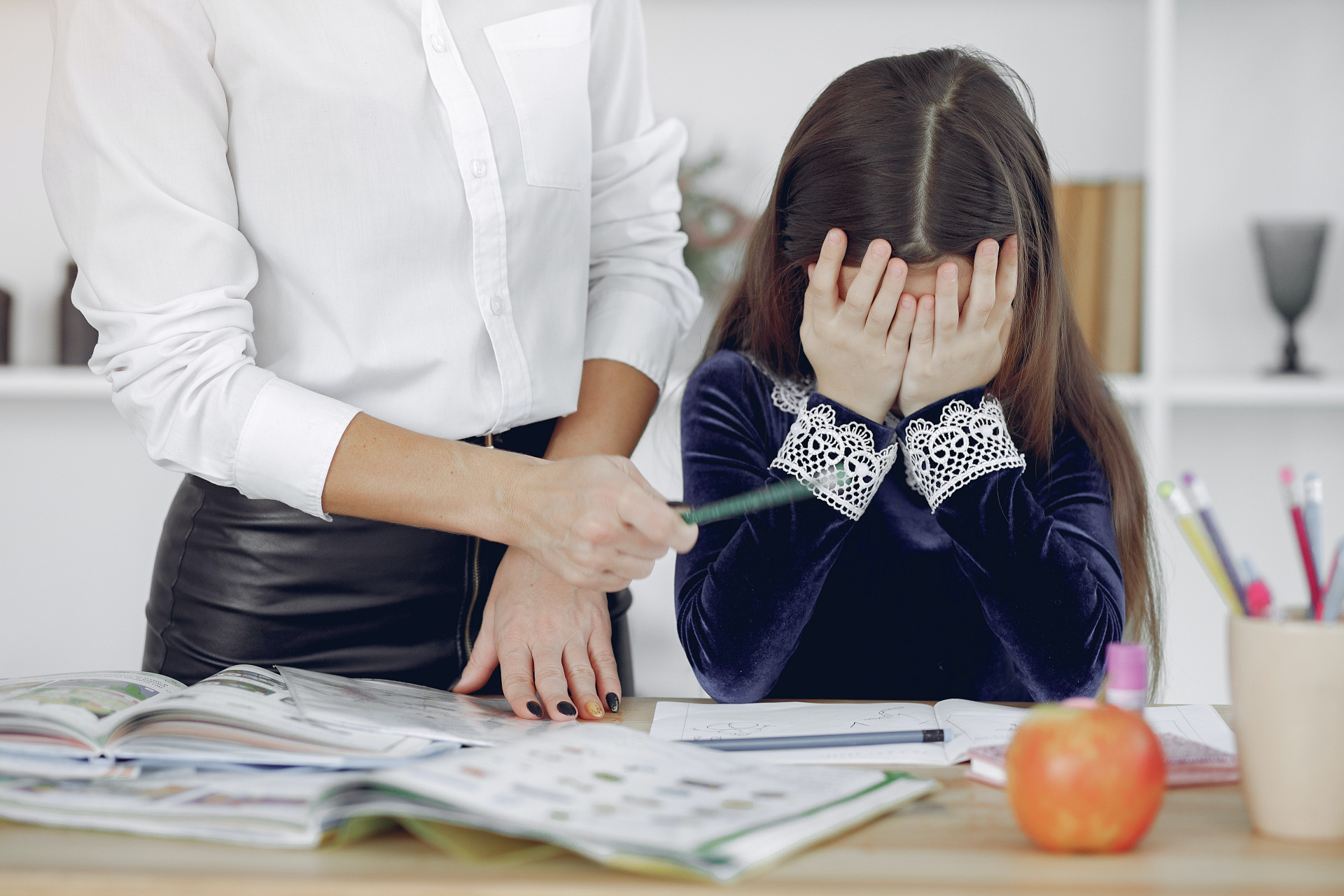 sinais de TDAH em adultos e crianças