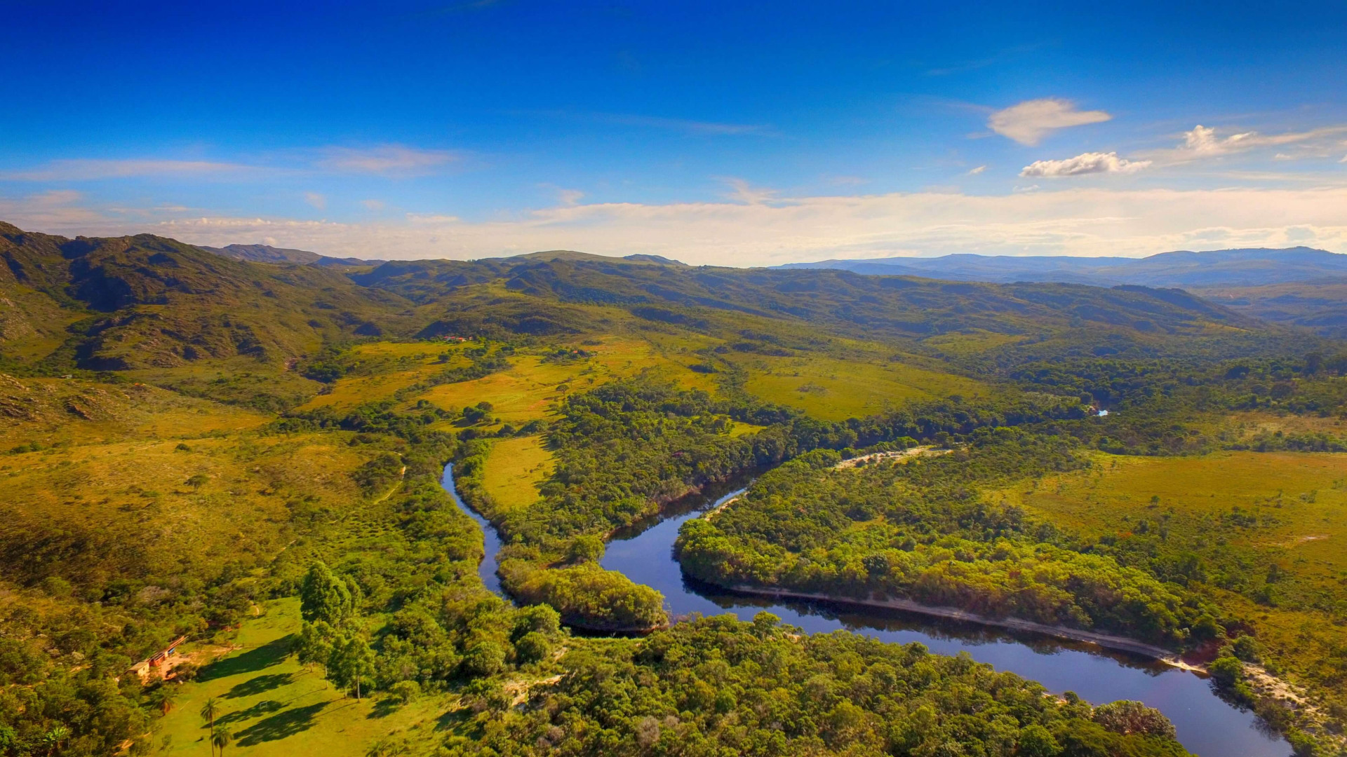 17 cidades para morar em Minas Gerais e morar nos melhores lugares desse estado (Imagens: Unsplash)