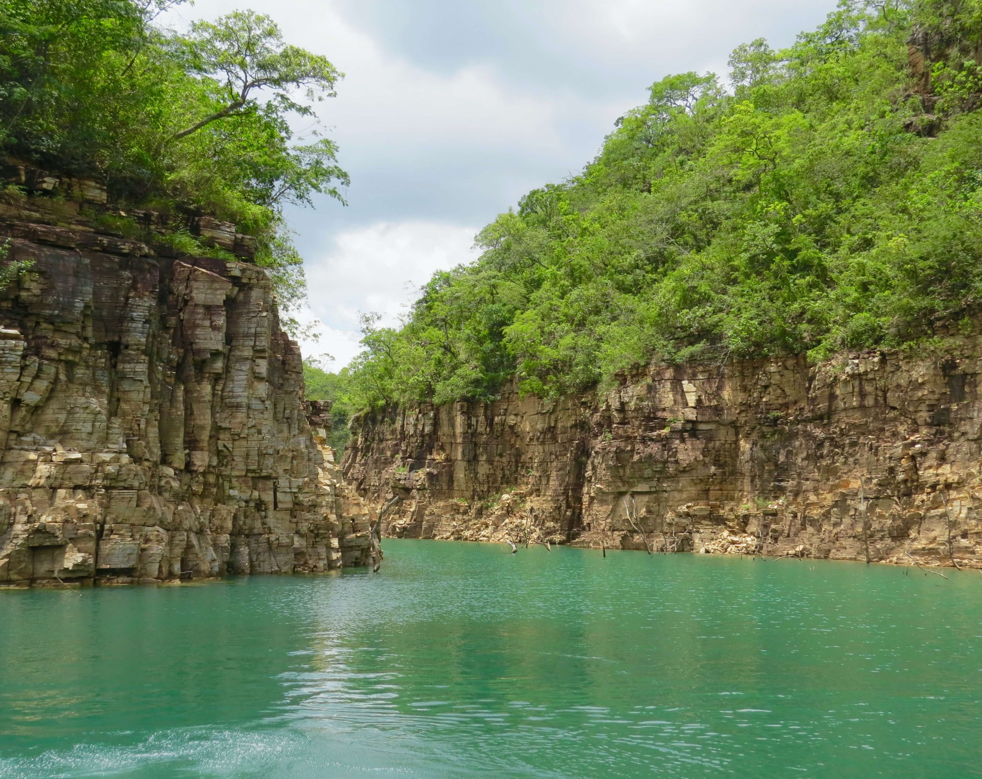 17 cidades para morar em Minas Gerais e morar nos melhores lugares desse estado (Imagens: Unsplash)