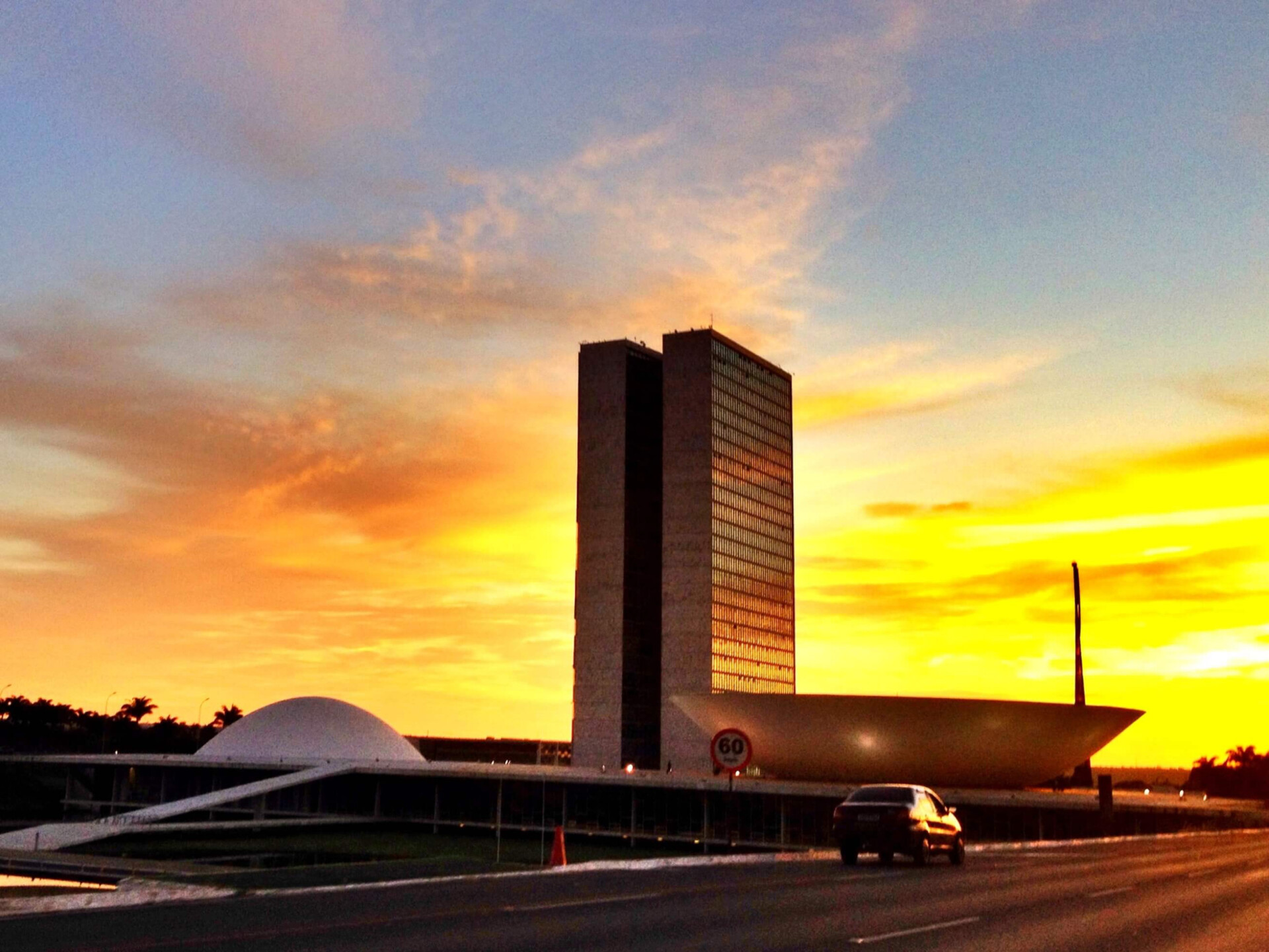 Os 9 melhores bairros em Brasília que te farão querer se mudar pra lá (Imagens: Unsplash)