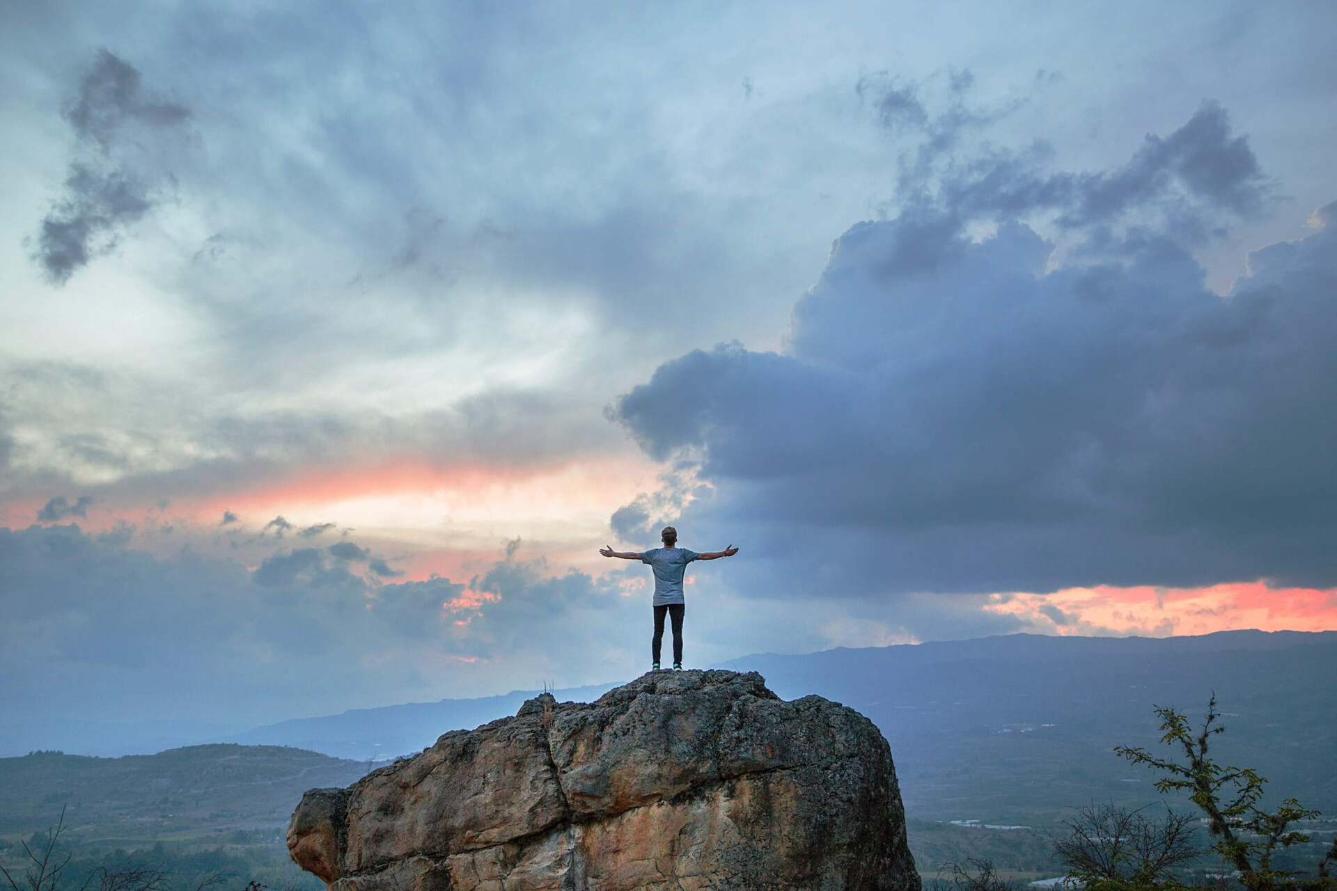 Os signos mais gratos do zodíaco (Imagens: Unsplash)