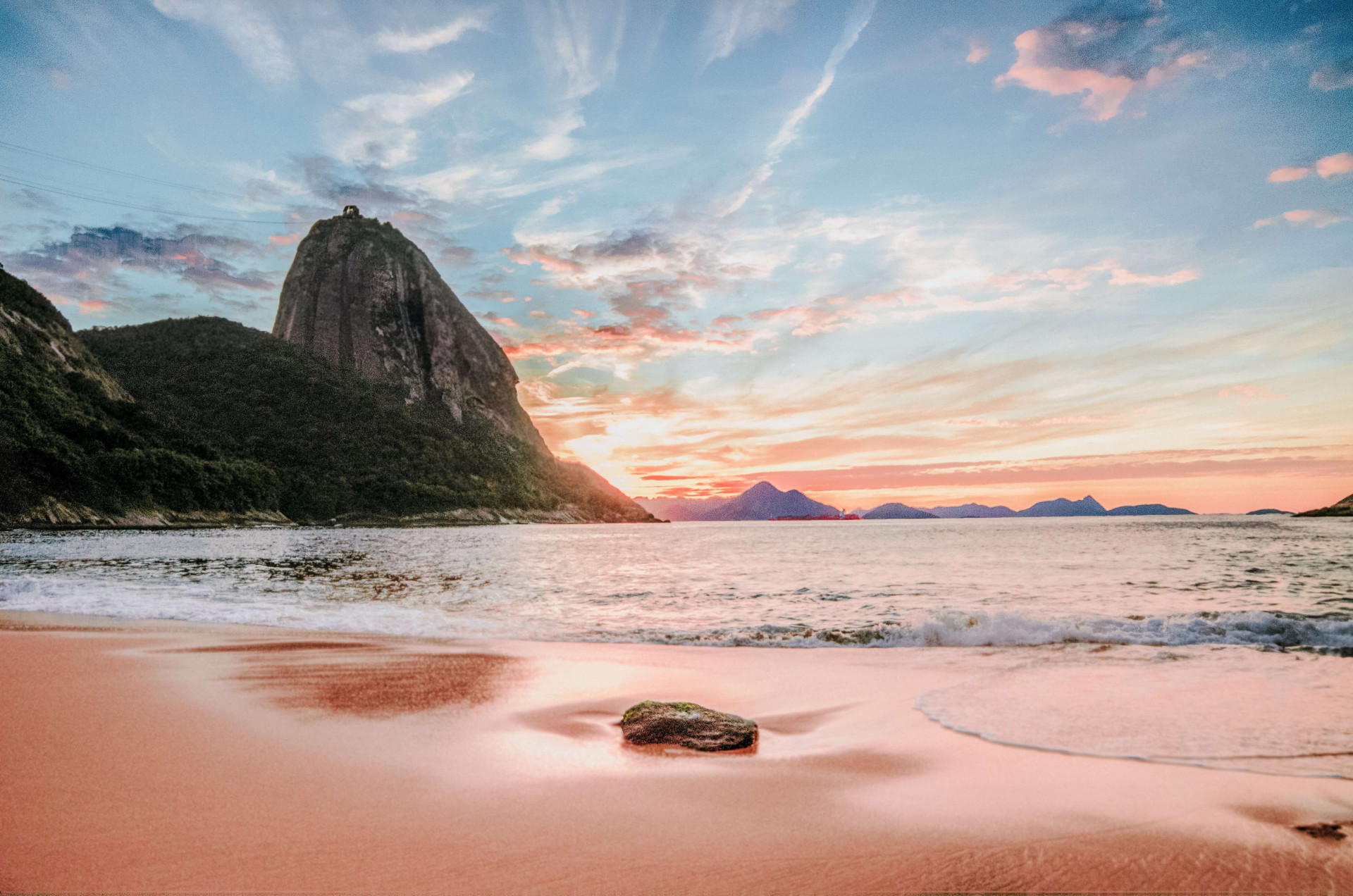 23 destinos para viajar em dezembro no Brasil e ter os momentos dos sonhos (sozinho ou acompanhado) (Imagens: Unsplash)