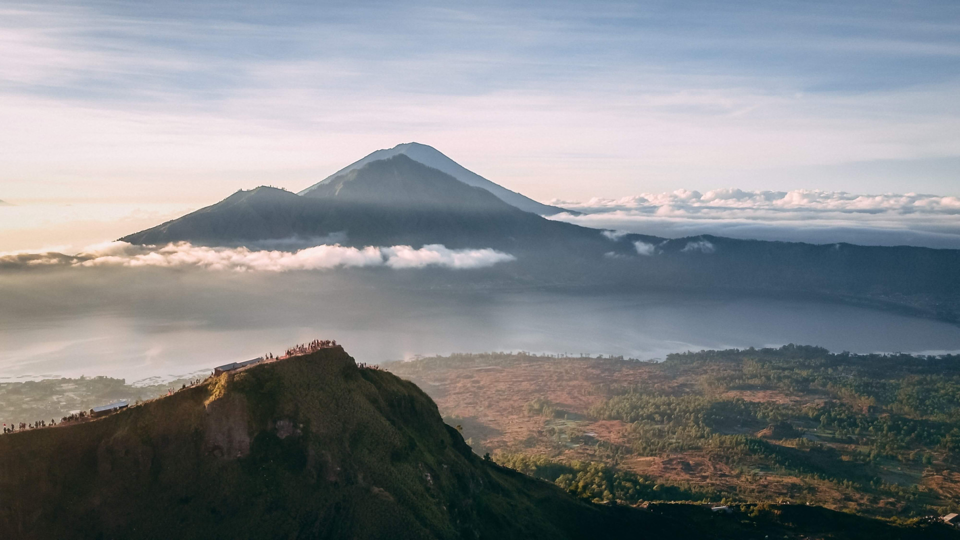 Marque uma trilha no Pico dos Marins em SP e tenha uma das maiores experiências (Imagens: Unsplash)