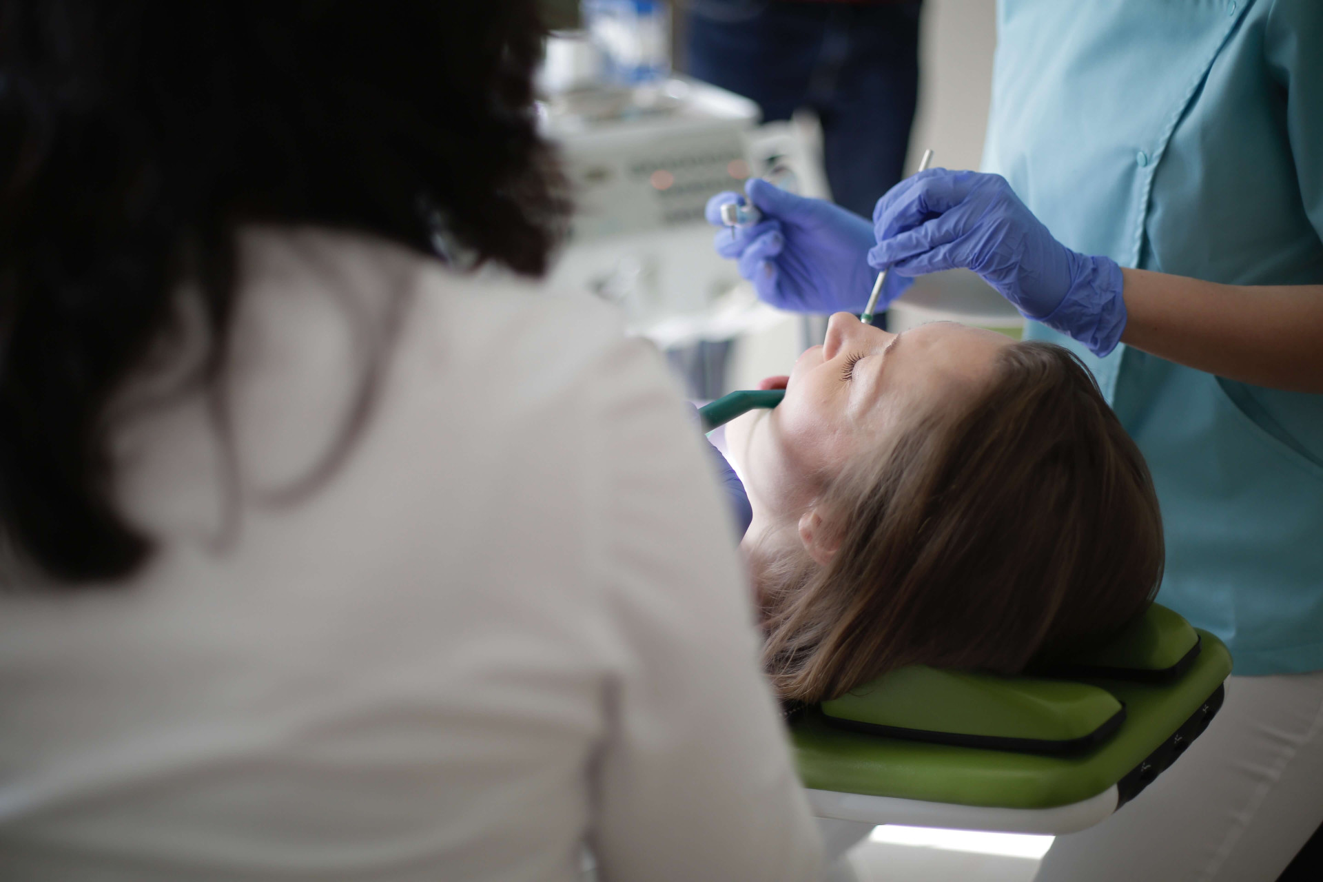 truques para aliviar dor de dente rapidinho