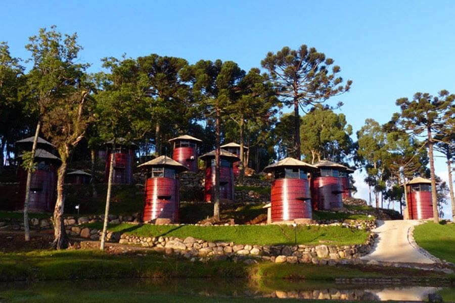 Você precisa conhecer esse hotel fazenda AQUI no Brasil, é um conto de fadas (Imagens: Hotel Fazenda Pampas)