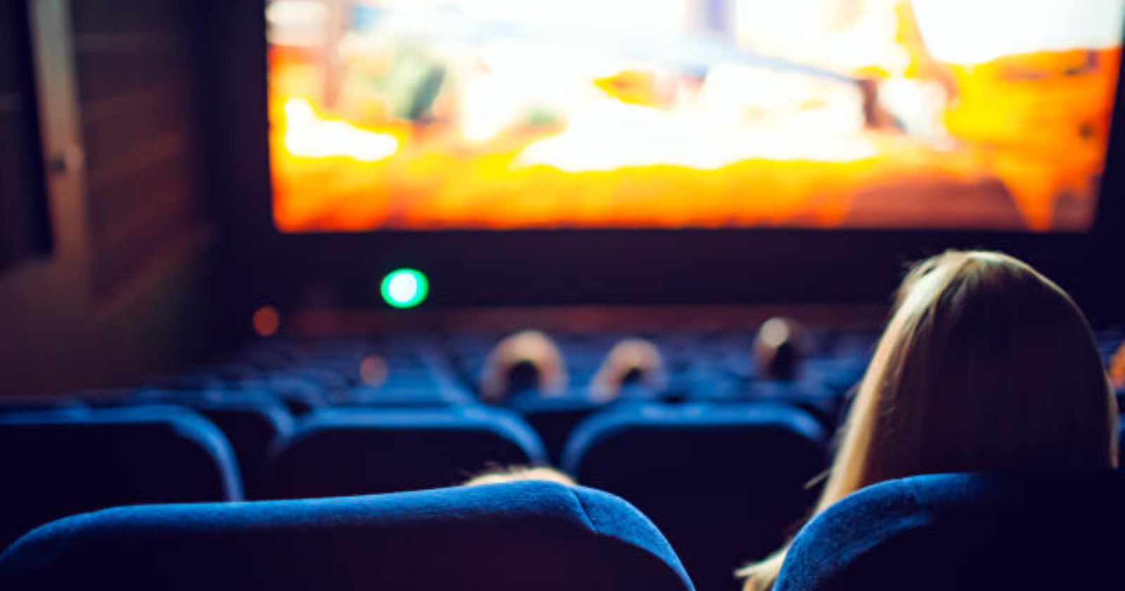 Cinemas de todo o Brasil fazem promoção de ingressos por R$ 10; já chama o crush!