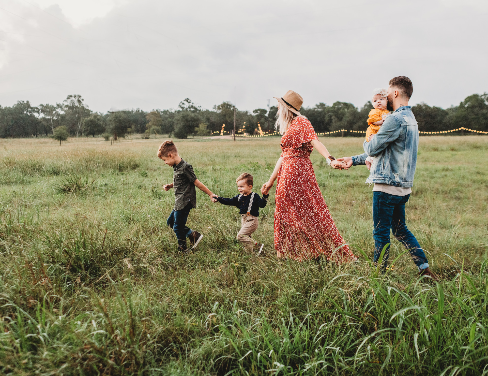 10 simpatias para unir família que são poderosas e super simples de serem feitas (Imagens: Unsplash)