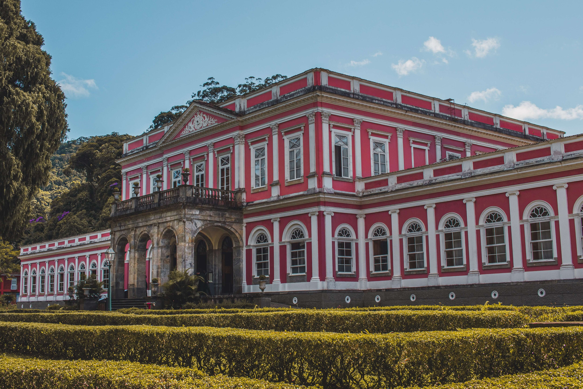 180 anos de Petrópolis e 5 motivos lindos para visitar a cidade ainda esse ano (Imagens: Unsplash)