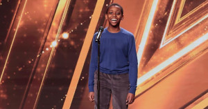 Conheça Malakai Bayoh, o menino de 13 anos com a Voz de Deus que surpreendeu Simon Cowell