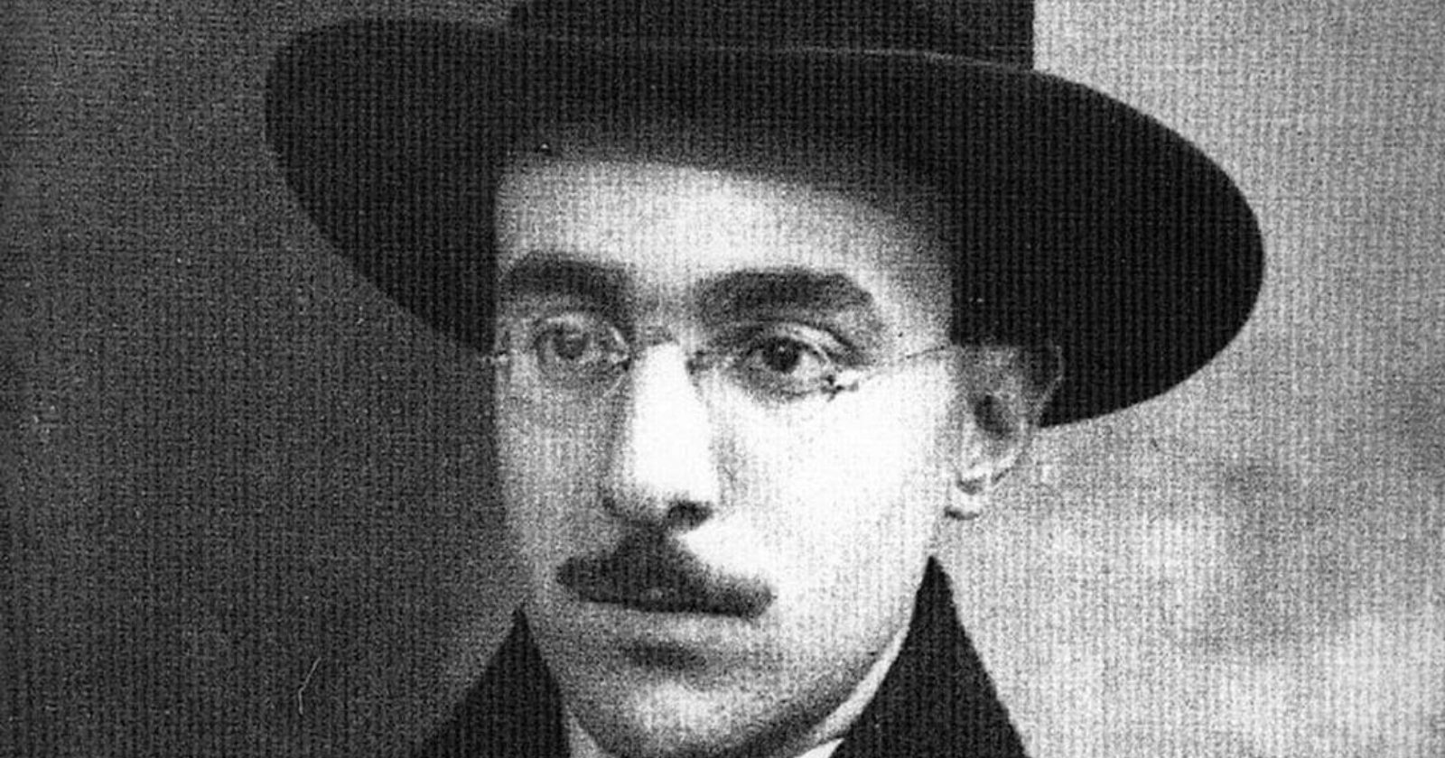 A biografia de Fernando Pessoa com detalhes que te fará querer chorar de saudade