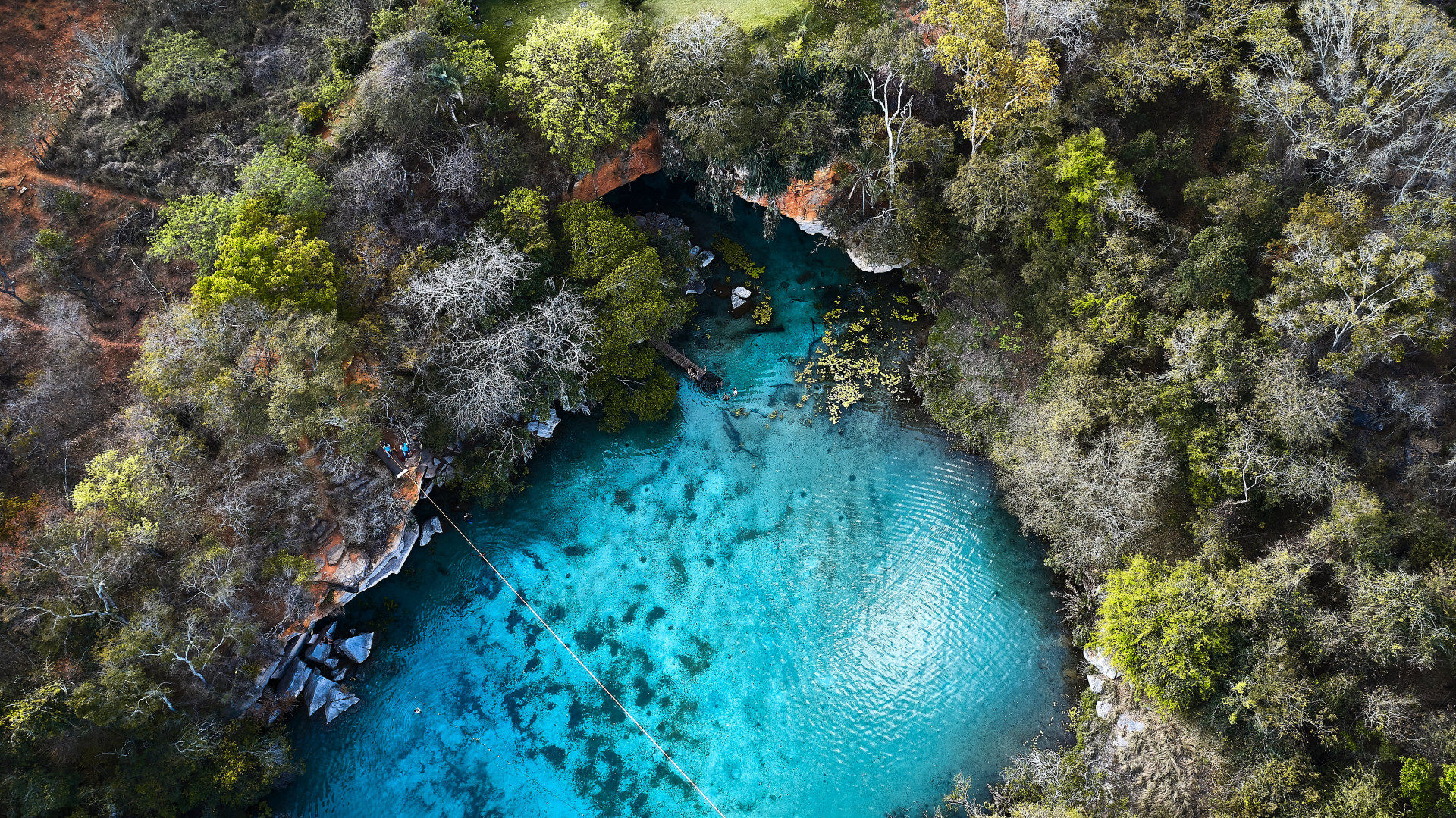 Vila da Bahia tem as ruas espetaculares e merece a sua visita ainda esse ano (Imagens: Unsplash)