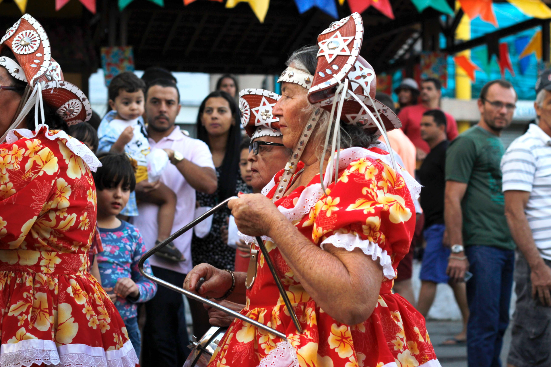 Qual o seu personagem junino? Escolha uma frase e saiba quem é você numa festa de São João (Imagens: Unsplash e Pixabay)