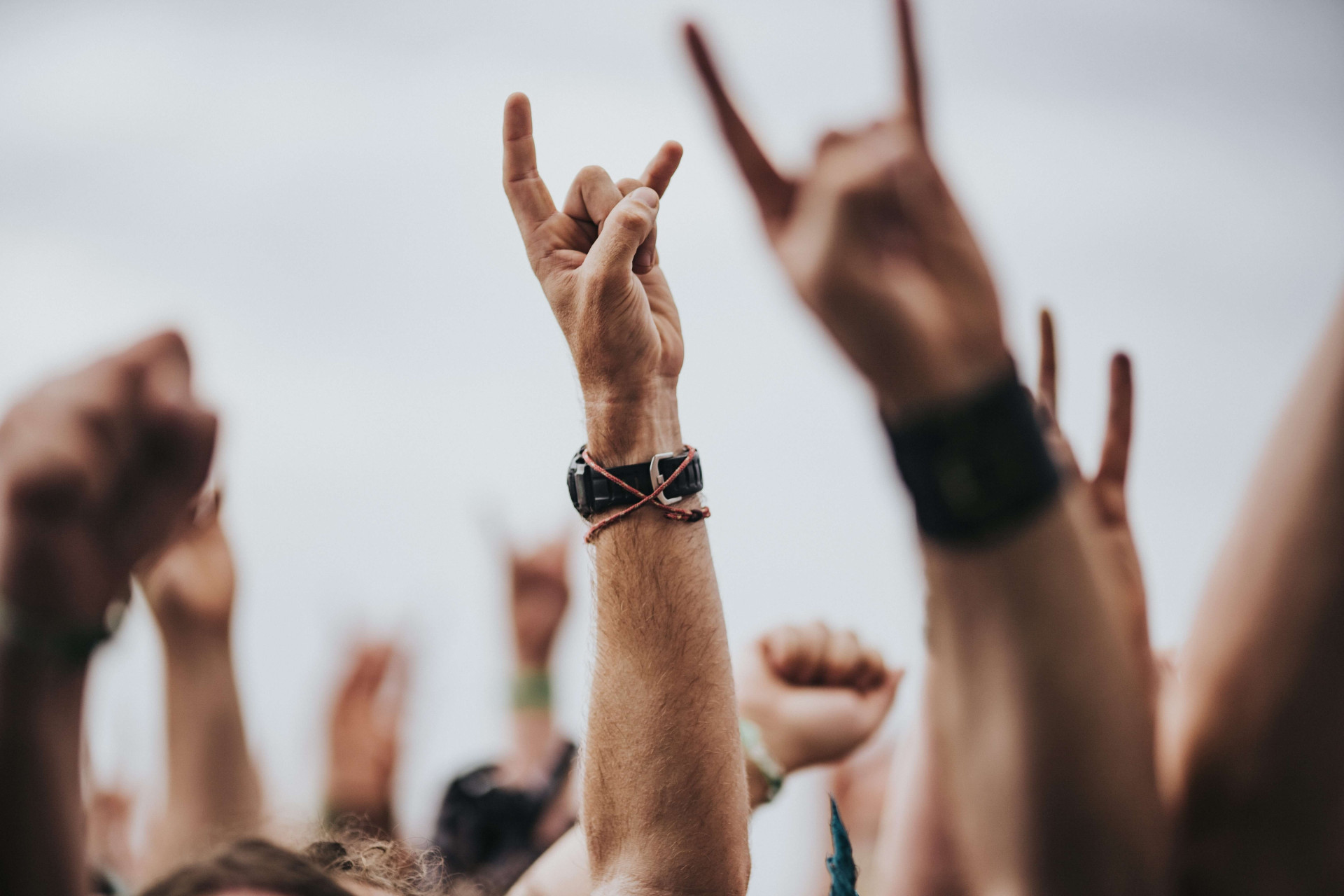 Formas de celebrar o Dia Mundial do Rock