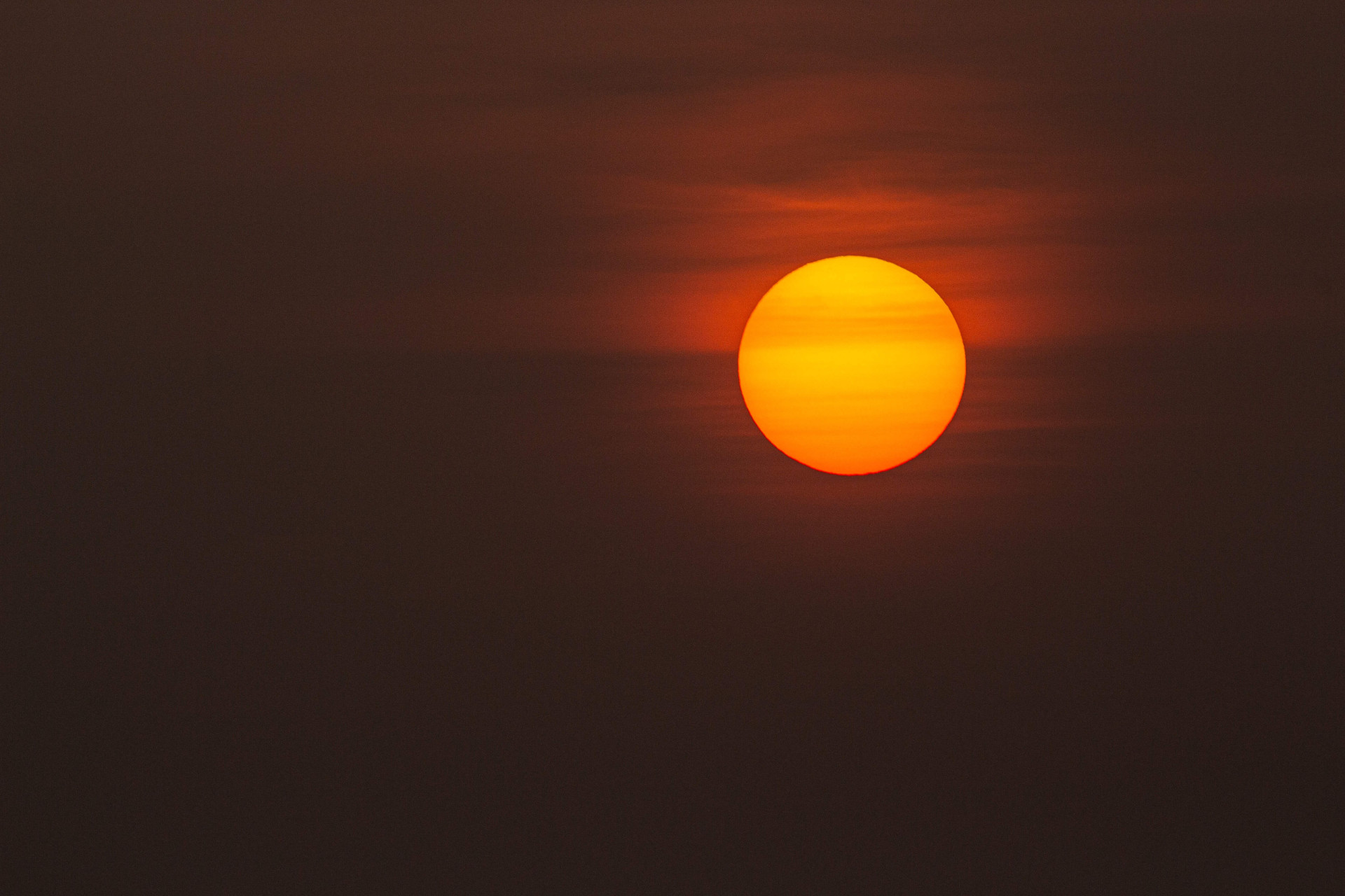 Rituais do eclipse: Transforme sua vida com energia cósmica.