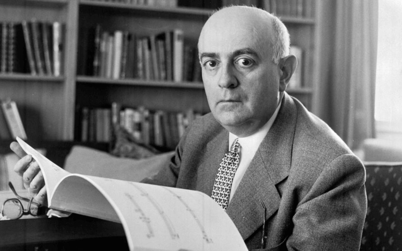 45 frases de Theodor W. Adorno complexos e tocantes