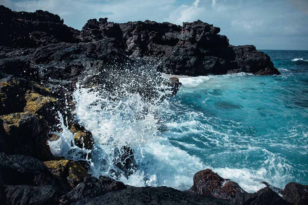 Significado completo de sonhar com mar 🌊descubra!